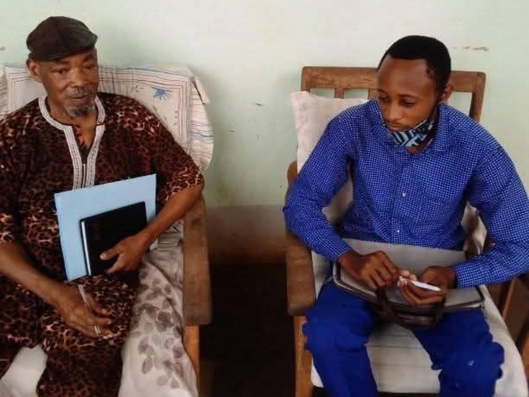 Rencontre avec Woungly Massaga sur l' école des cadres de la LIMARA