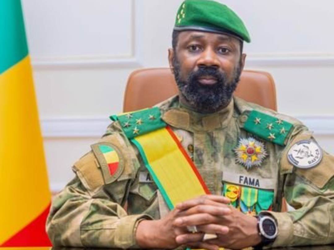 AES : Héritage, str